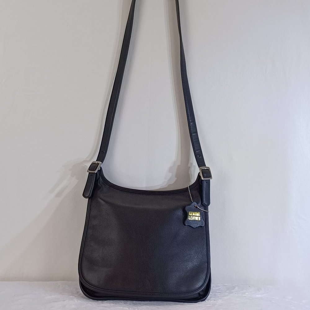 Giani Bernini Slim Leather Messenger Flap Crossbody Bag